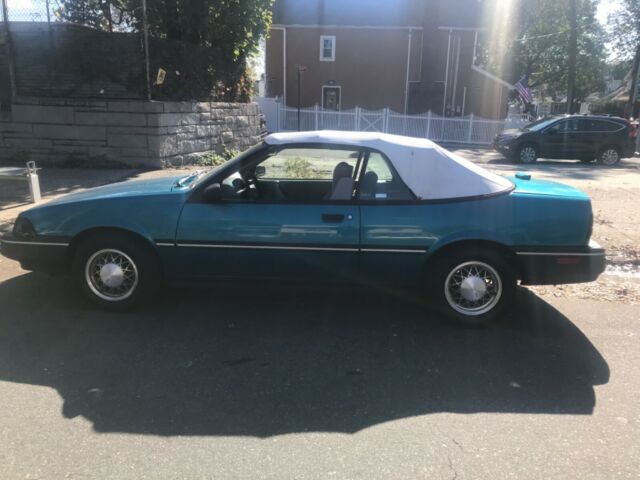1993 Chevrolet Cavalier - photo 3