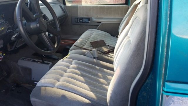 1993 Chevrolet C/K Pickup 1500 - photo 6