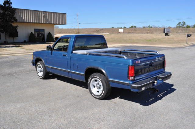 1993 Chevrolet S-10 88k miles - SUPER CLEAN - 150 Pictures - photo 3