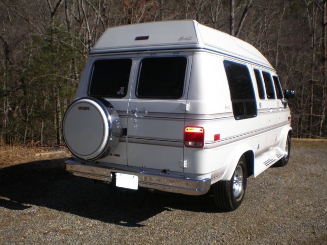 1993 Chevrolet G20 Van conversion - photo 3