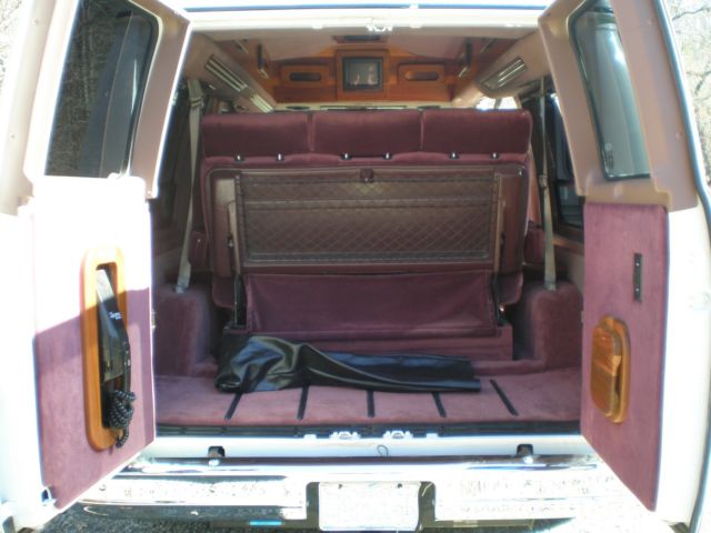 1993 Chevrolet G20 Van conversion - photo 8