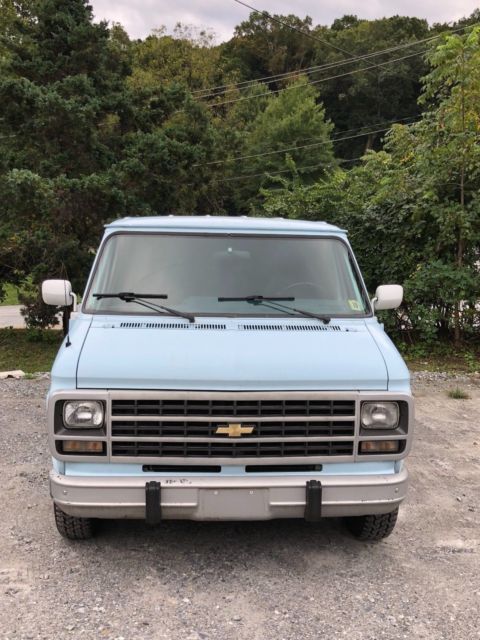 1993 Chevrolet G20 Van - photo 4