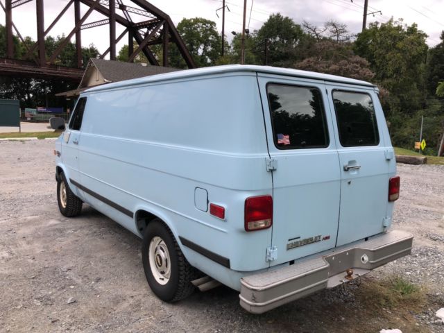 1993 Chevrolet G20 Van - photo 7