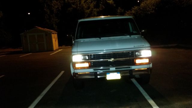 1993 Chevrolet G20 Van Gladiator Conversion Custom Van - photo 4