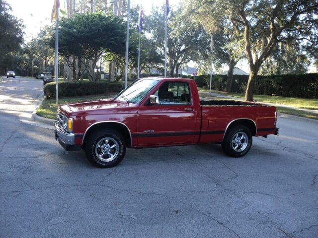 1993 CHEVY S10 PICKUP (LIKE NEW, 55000 MILES) 1993 Chevrolet S-10
