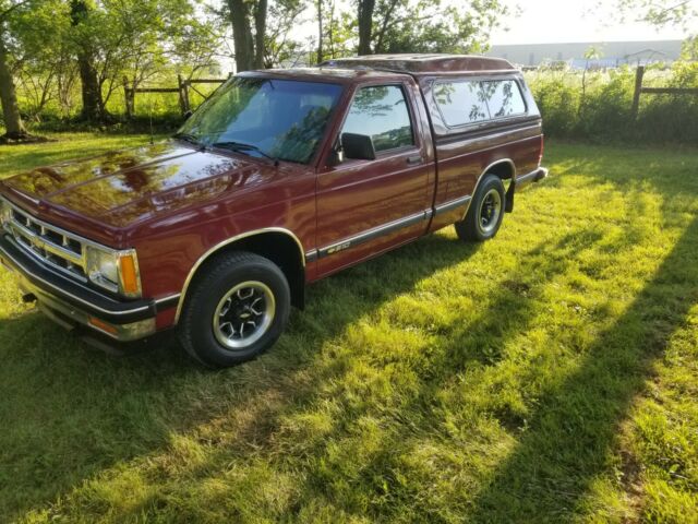 1993 Chevy s10 TAHOE Short Bed Std. Cab 4.3 47k ACTUAL MILES ONE OWNER CLEAN!!!! 1993 Chevrolet S-10 tahoe