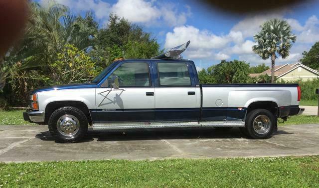 1993 Chevy Silverado C-3500 Dually; 4 Door Crew Cab w/8 ft bed. 1993 Chevrolet Silverado 3500