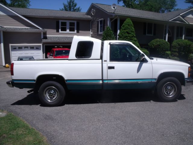 1993 Chevrolet C/K Pickup 2500 SILVERADO - photo 4