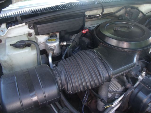 1993 Chevrolet C/K Pickup 2500 SILVERADO - photo 9