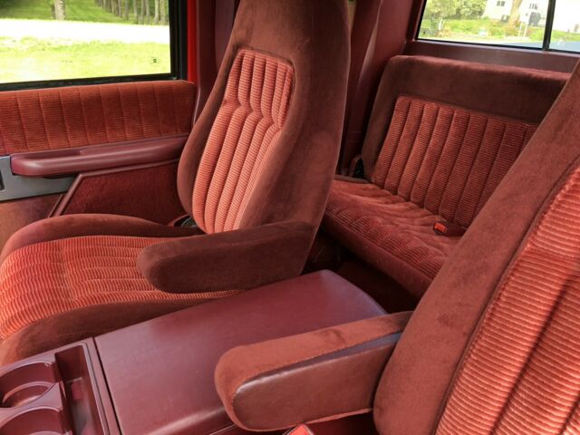 1993 Chevrolet C/K Pickup 2500 Silverado - photo 10