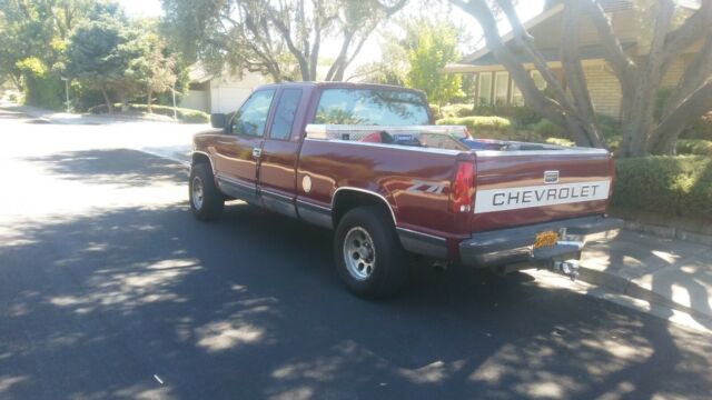 1993 Chevrolet Silverado 1500 Z71 Extended Cab Short Bed - photo 2