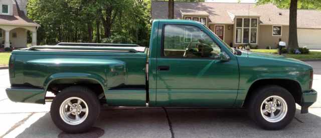 1993 Chevrolet C/K Pickup 1500 Custom - photo 4