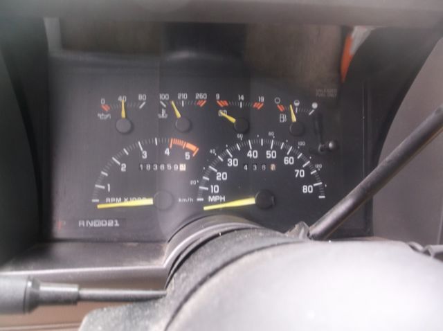 1993 Chevrolet Suburban - photo 10