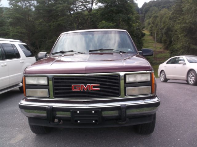 1993 Chevrolet Suburban - photo 4