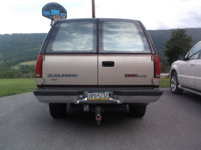 1993 Chevrolet Suburban - photo 5
