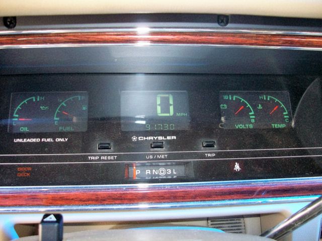 1993 Chrysler Imperial 4dr Sedan - photo 10