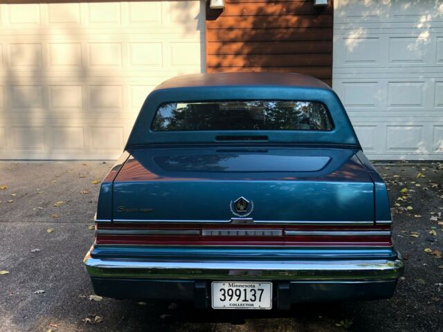 1993 Chrysler Imperial - photo 5