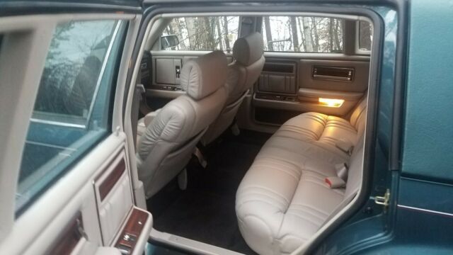 1993 Chrysler Imperial - photo 9