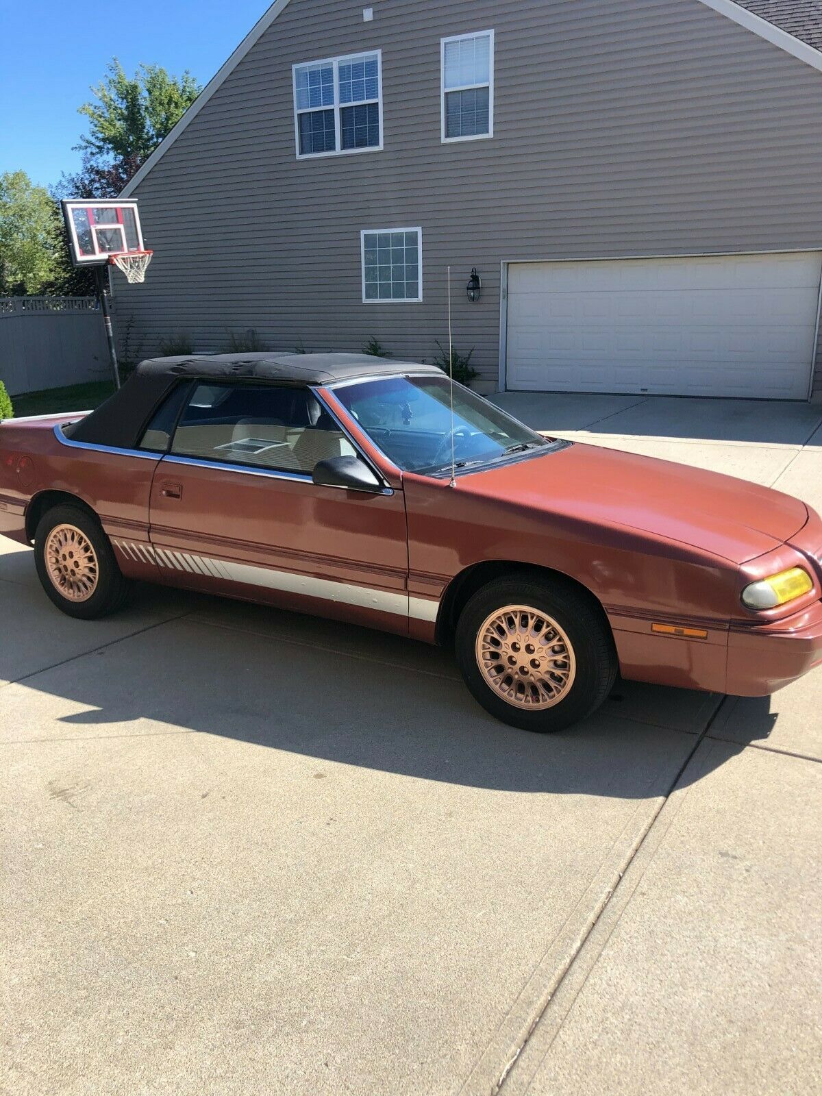 1993 Chrysler LeBaron - photo 3
