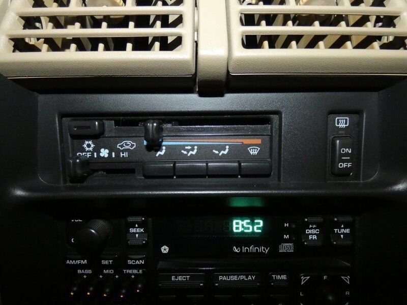 1993 Chrysler LeBaron LX - photo 12