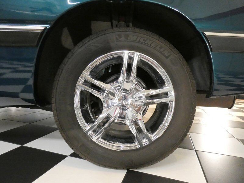 1993 Chrysler LeBaron LX - photo 6