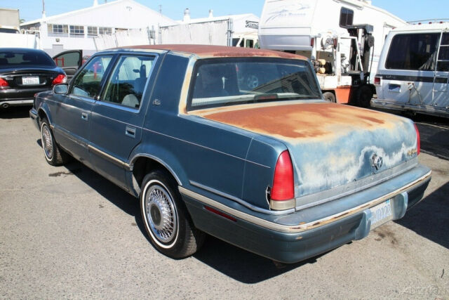 1993 Chrysler New Yorker Salon - photo 3