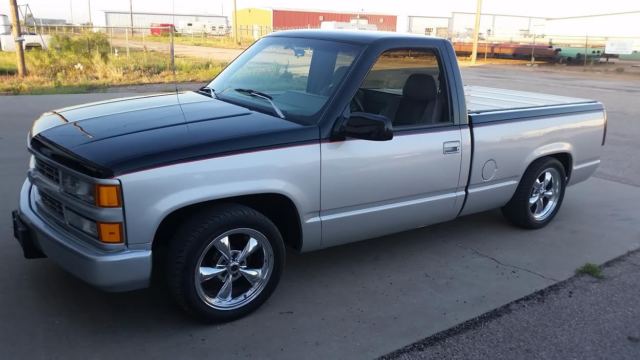 1993 CK 1500 new motor. Lowered professionally, runs and drives GREAT. 1993 Chevrolet C/K Pickup 1500