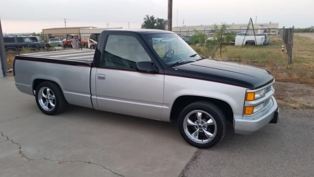 1993 Chevrolet C/K Pickup 1500 - photo 2