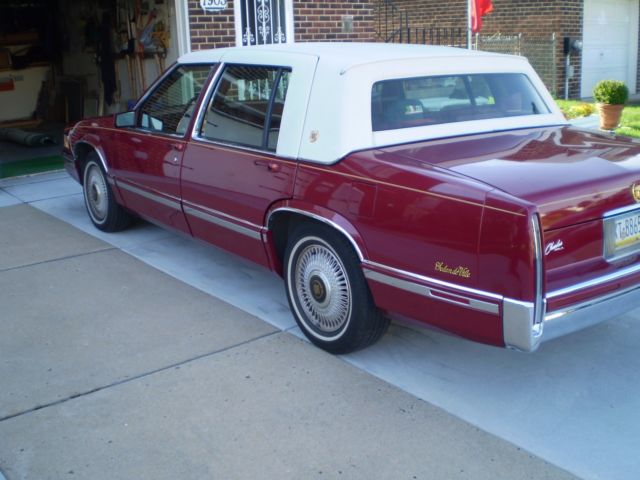 1993 Classic Cadillac Sedan DeVille (under 50k original miles) 1993 Cadillac DeVille 4 door sedan