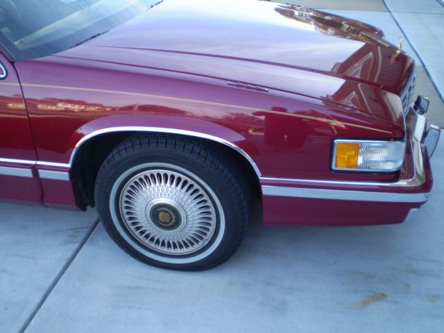 1993 Cadillac DeVille 4 door sedan - photo 5