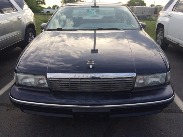 1993 Chevrolet Caprice Classic - photo 2