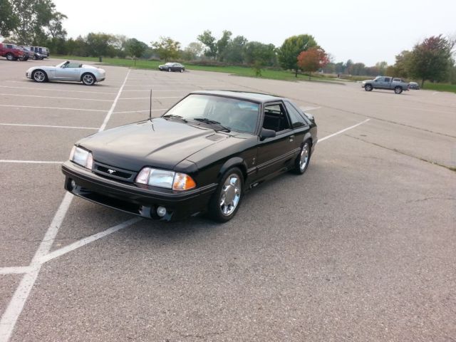 1993 Ford Mustang Svt cobra - photo 2