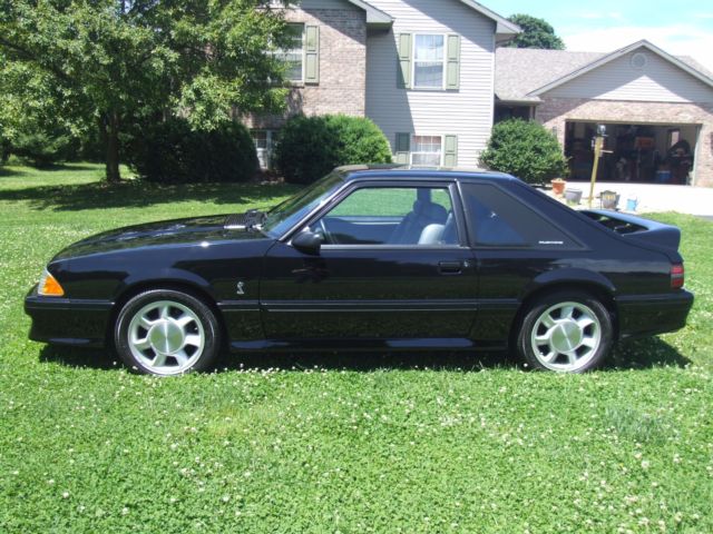 1993 Ford Mustang Cobra - photo 4