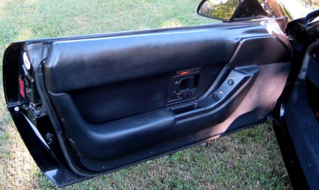 1993 Chevrolet Corvette C-4 Convertible - photo 13