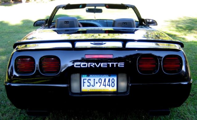 1993 Chevrolet Corvette C-4 Convertible - photo 6