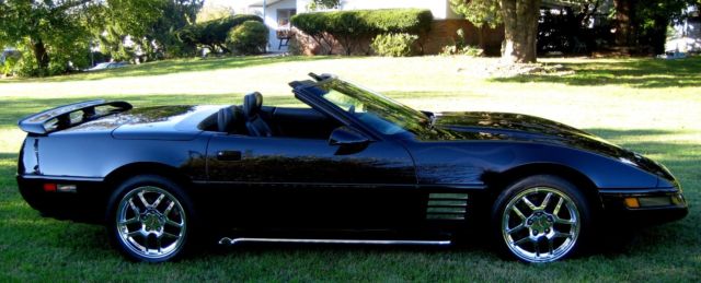 1993 Chevrolet Corvette C-4 Convertible - photo 7