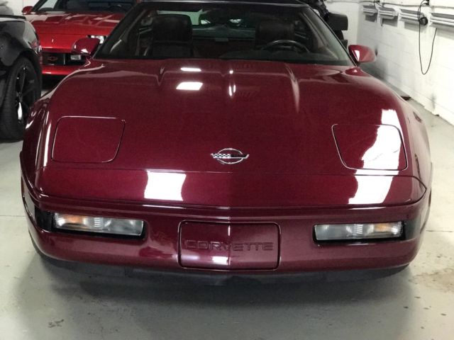 1993 Chevrolet Corvette True 40TH Anniversary Edition 16,000 1 owner miles - photo 2