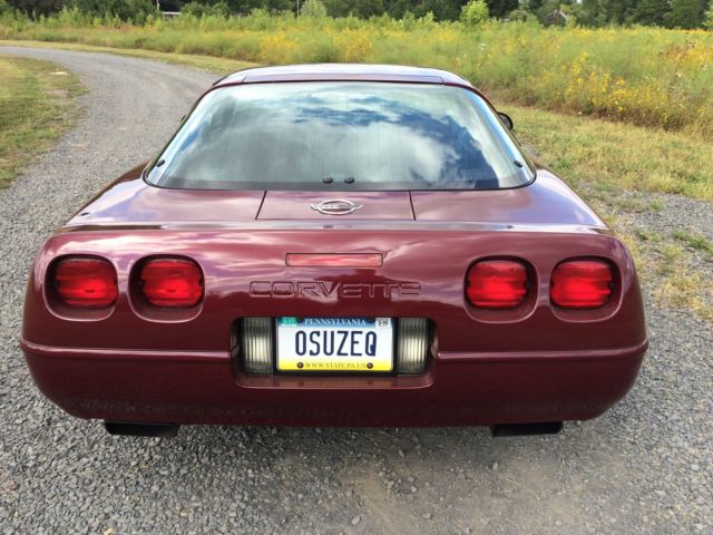 1993 Chevrolet Corvette 40th Anniv.Ruby Red Metallic*17k Miles*1 Owner* - photo 8