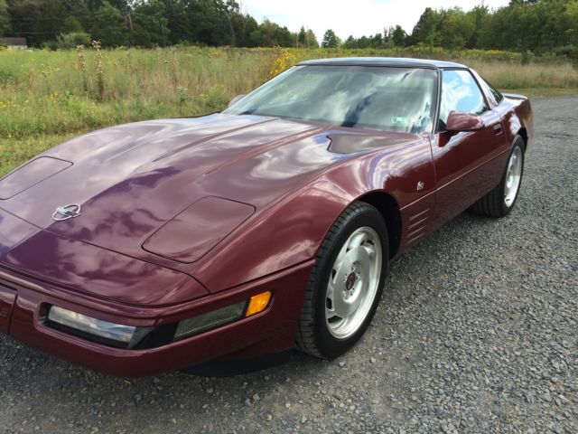 1993 Chevrolet Corvette Corvette Coupe 40th Anniversary Edition*17k Mile - photo 6