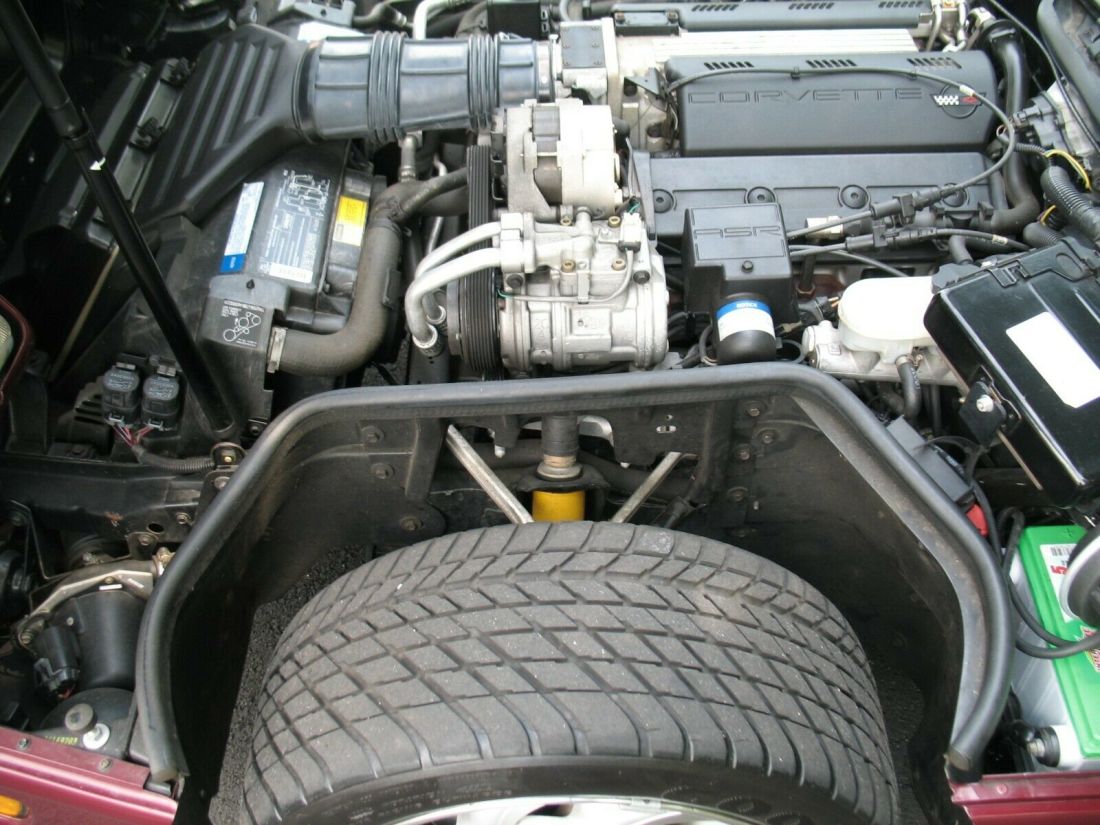 1993 Chevrolet Corvette - photo 10