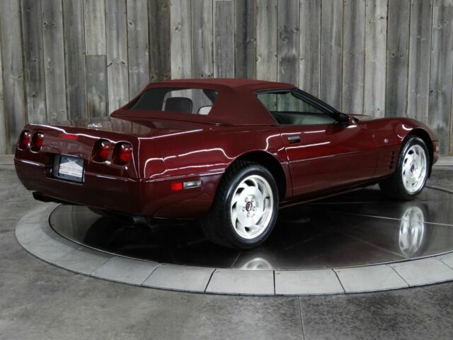 1993 Chevrolet Corvette Original 933 Miles 40th Ann. Convertible Like New - photo 8