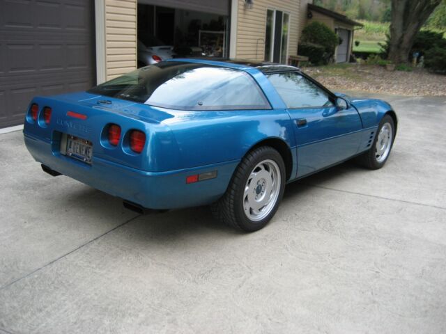 1993 Chevrolet Corvette Anniversary - photo 3