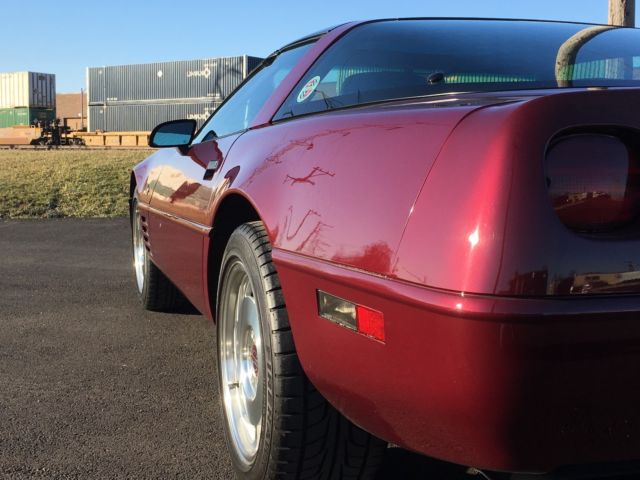 1993 Chevrolet Corvette 40th Anniversary Coupe - photo 3