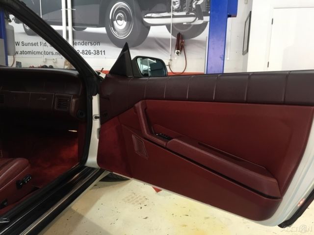 1993 Cadillac Allante Coupe - photo 11