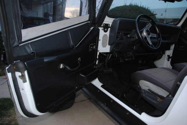 1993 Jeep Wrangler - photo 6