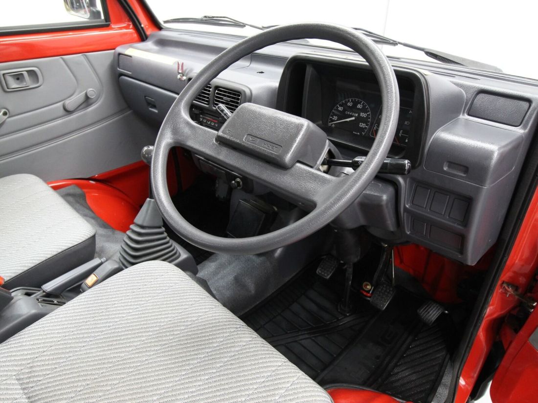 1993 Daihatsu HiJet Deck Van - photo 9