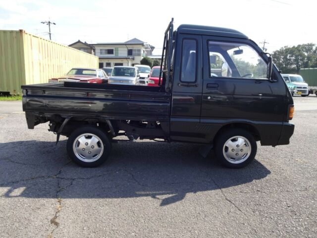 1993 Daihatsu Other - photo 4