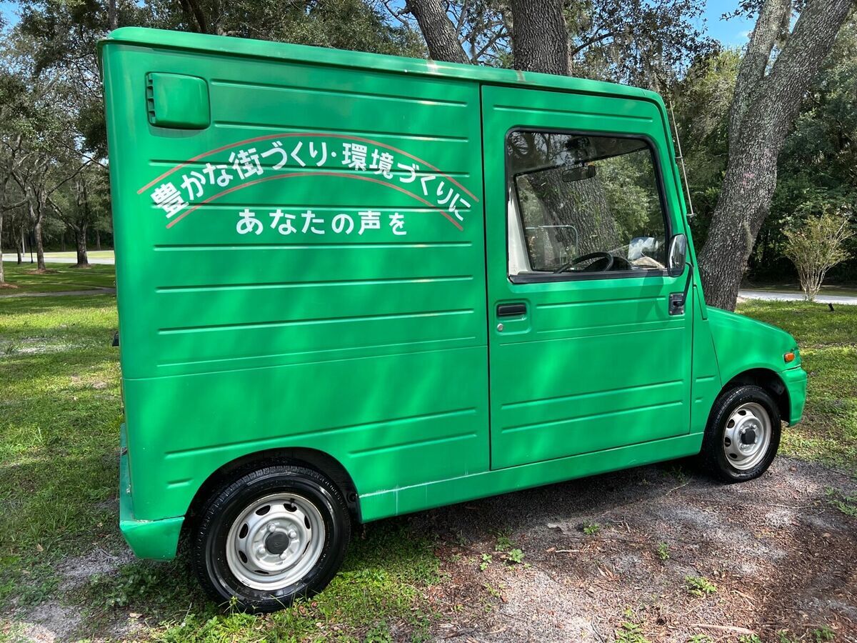 1993 Daihatsu Mira Walkthrough - photo 3