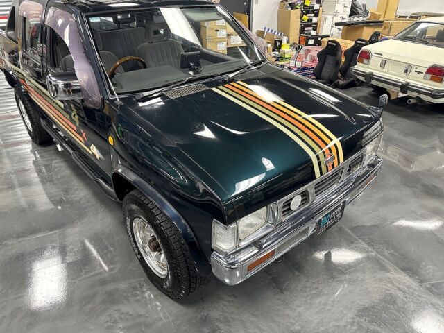 1900 Datsun JDM RHD Nissan D21 Crew Cab Turbo Diesel - photo 6