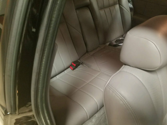 1993 Ford Thunderbird - photo 10